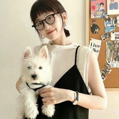 踮起脚尖靠近你